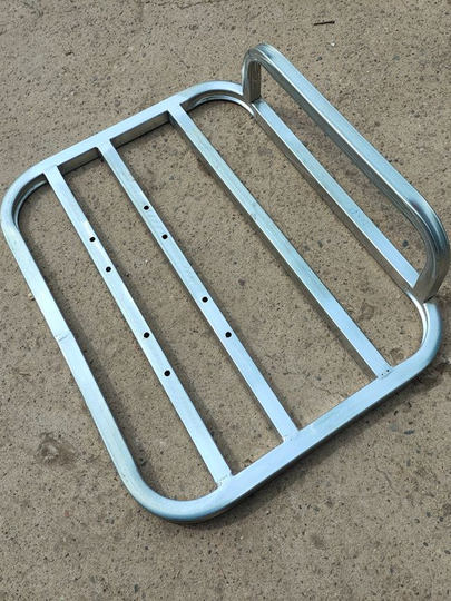 摩托车外卖架支架电动车尾架电瓶车货架尾箱架后备箱钓鱼箱架焊接