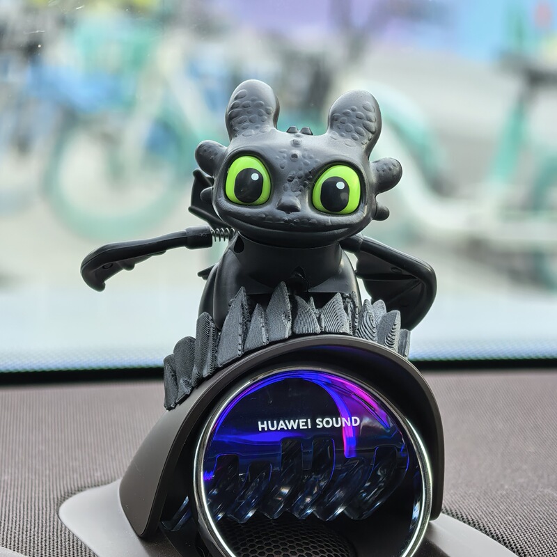 Vibrating and Glowing Xiaoyi Speaker Head 1:1 Replica Ornament Decoration Hat for Wuling Ev M9 M8 M7 M6 R7