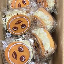 Smiley Hard Cream Sandwich Cake Cream Sandwich Bread Doll Face Cake Doll Head Old Fashioned Cream Cake