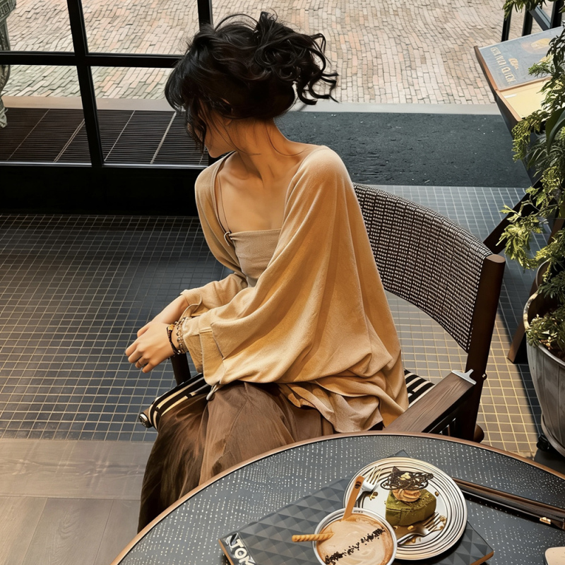 Spring and Summer Women's Niche Design Batwing Sleeve Linen Cotton Knitted Shawl Cardigan Lightweight Breathable Jacket Sun Protection Clothing Spring and Summer Women's Niche Design Batwing Sleeve Linen Cotton Knitted Shawl Cardigan Lightweight Breathable Jacket Sun Protection Clothing