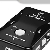 VGA switch 2-port KVM computer host monitor one drag two in one out mouse keyboard usb sharing distribution