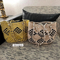 Direct mail from Paris CHANEL Chanel hollow woven beach bag travel bag casual shoulder bag for women