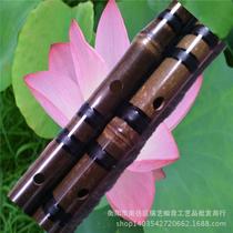 School teaching using bamboo flute to blow single pipe flute hand bamboo flute