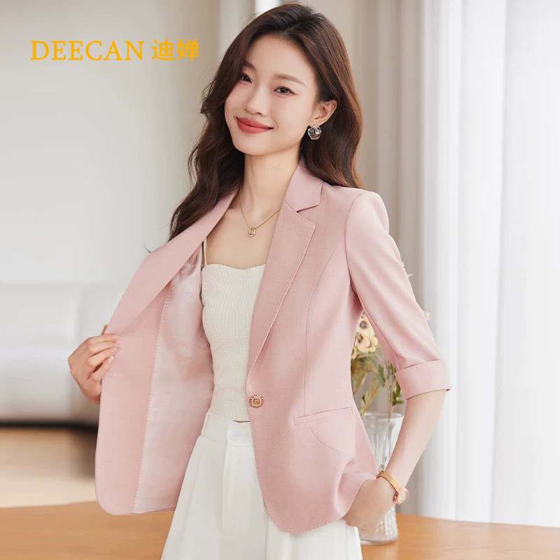 Pink Three-Quarter Sleeve Blazer for Women, 2026 Summer Thin Short Style, Petite Fashionable and Elegant Suit Pink Three-Quarter Sleeve Blazer for Women, 2026 Summer Thin Short Style, Petite Fashionable and Elegant Suit