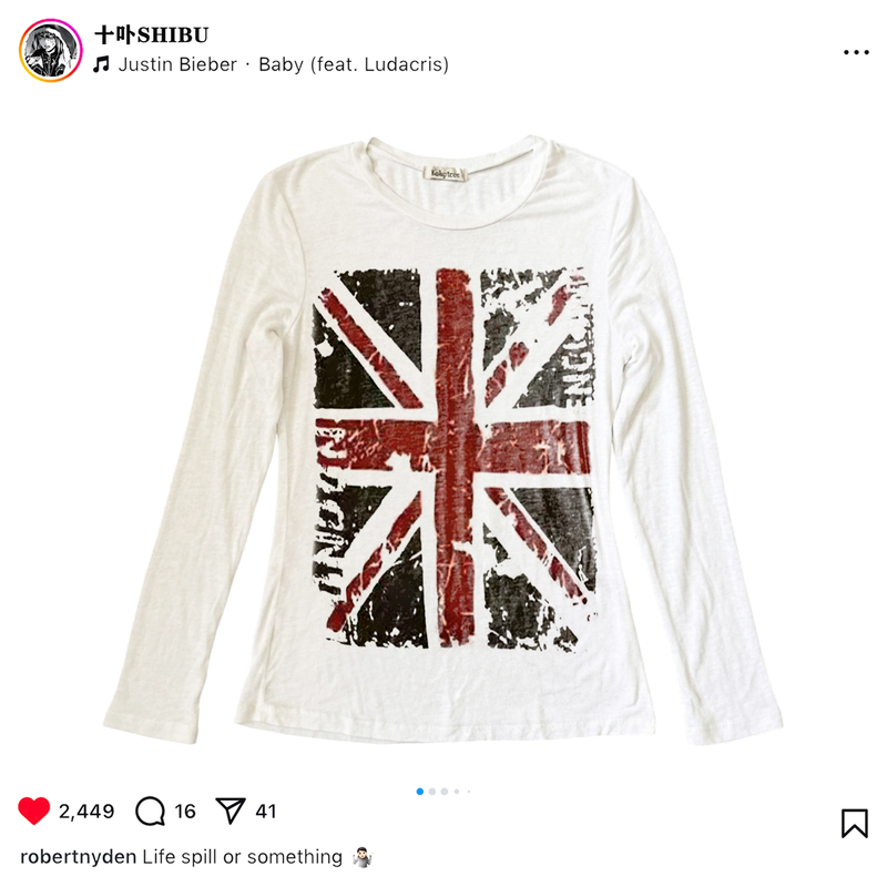Y2K Hot Girl! Trendy Item! Light Subculture Vintage Rebellious Quirky Rock Amekaji Rare T-Shirt Y2K Hot Girl! Trendy Item! Light Subculture Vintage Rebellious Quirky Rock Amekaji Rare T-Shirt