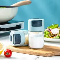 Glass seasoning bottle push-type quantitative salt bottle kitchen sealed seasoning box salt jar MSG seasoning jar