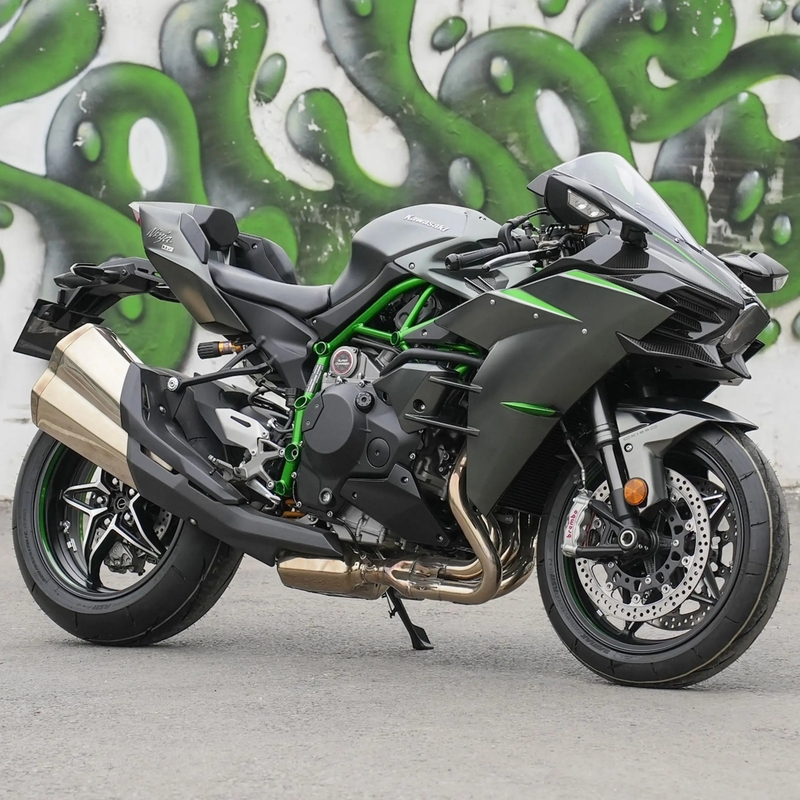 Kawasaki H2 Four-Cylinder Sports Bike, Large-Displacement Heavy-Duty Motorcycle, Qianjiang Sai 600 Imitation Sports Bike, Chunfeng 450Sr Racing Motorcycle