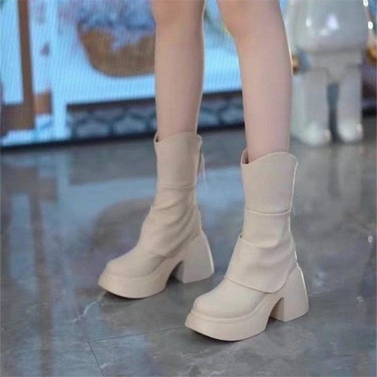 小个子厚底时尚中筒马丁靴圆头小V切面新款粗跟秋冬季欧美时装靴