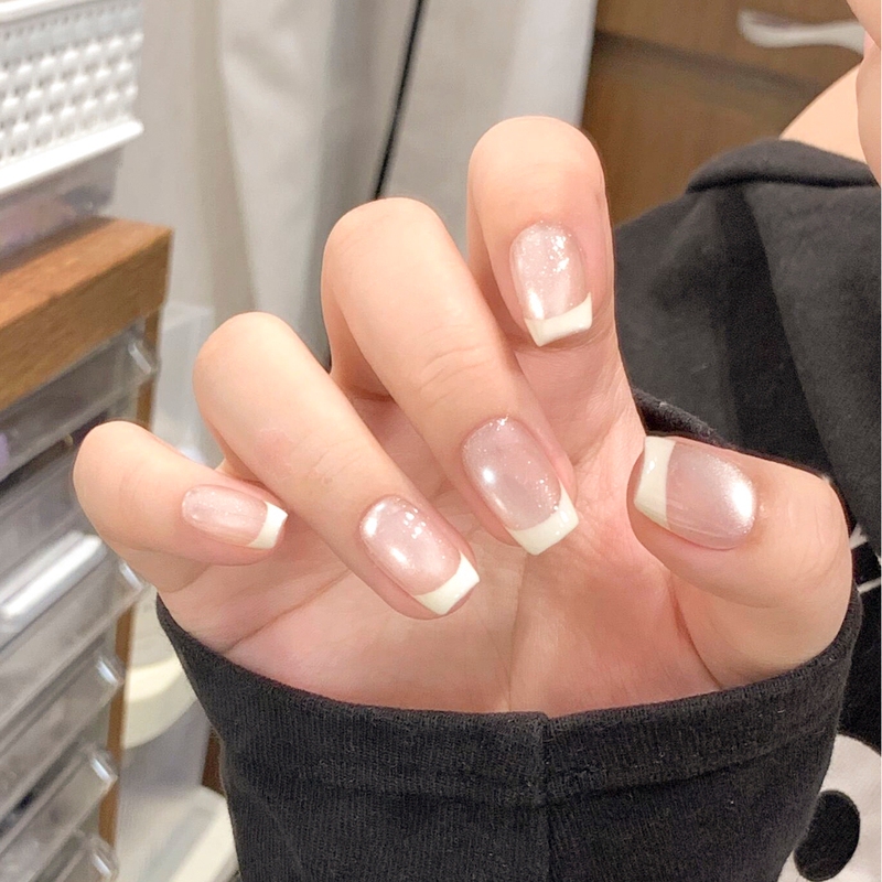 Milky White French-Style Wearable Nails, Handmade Short Cat-Eye Glass Bead Nail Patches, Yellow and Black Skin-Friendly Nail Stickers Milky White French-Style Wearable Nails, Handmade Short Cat-Eye Glass Bead Nail Patches, Yellow and Black Skin-Friendly Nail Stickers