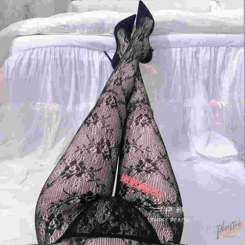 Fairy Spring Day Gas Hollowed-out Lace White Silk Socks Black Silk Fishing Nets Socks Thin sexy silk stocking legs with pantyhose women-Taobao