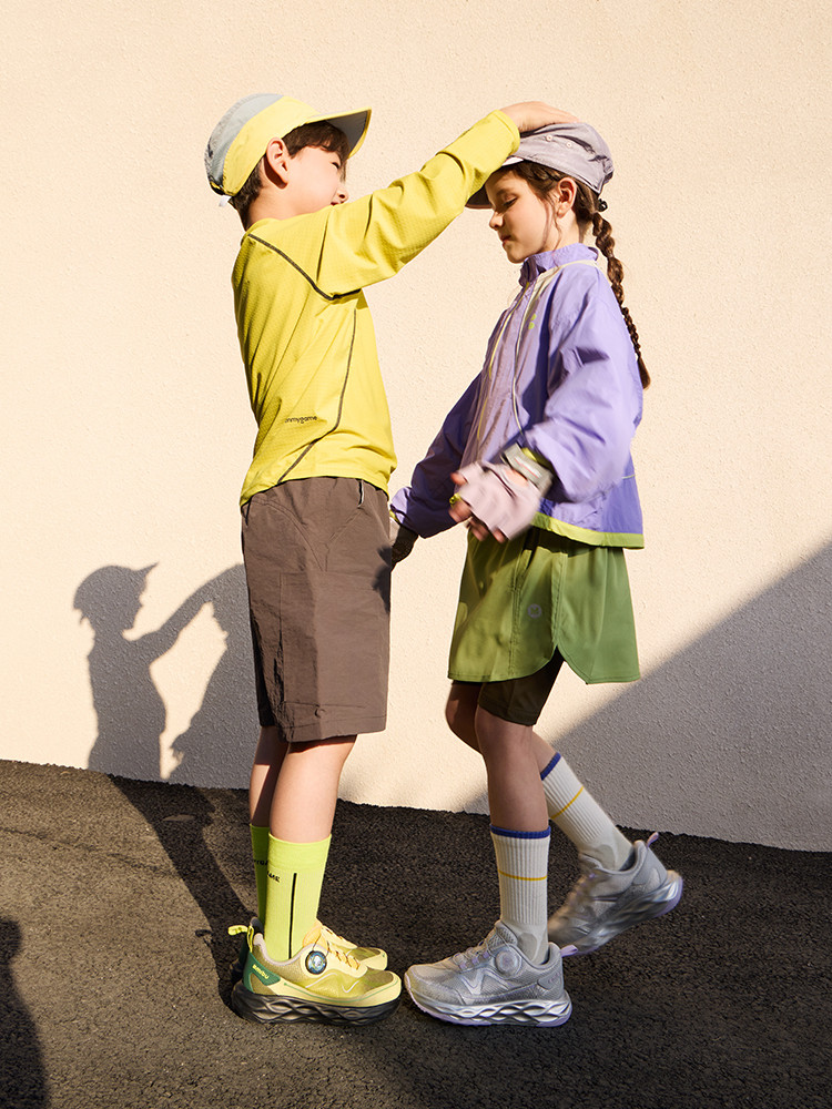 Smibu Children's Sports Shoes 2026 Spring New Model Boys and Girls Outdoor Hiking Shoes Sneakers Wind-Chasing