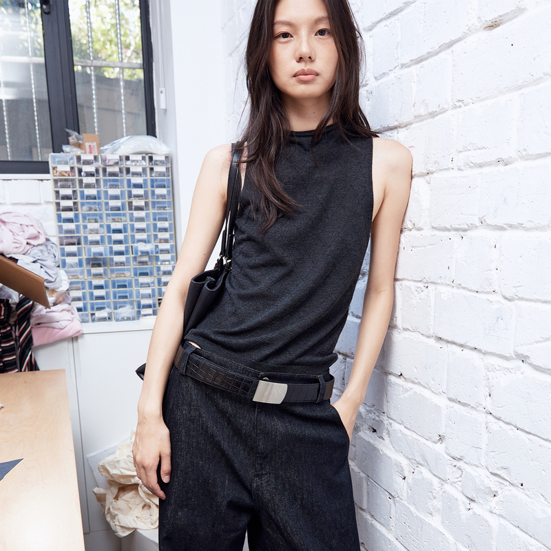 Shkuco Retro Tencel Wool Stereo Jacquard Diamond Pattern Textured Half-High Collar Sleeveless Knitted Vest Shkuco Retro Tencel Wool Stereo Jacquard Diamond Pattern Textured Half-High Collar Sleeveless Knitted Vest