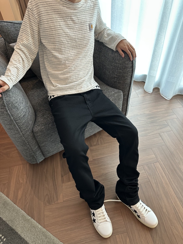 【Shipped Within 3 Days】Perfume Skinny Pants Black Version Low Waist Style 【Shipped Within 3 Days】Perfume Skinny Pants Black Version Low Waist Style