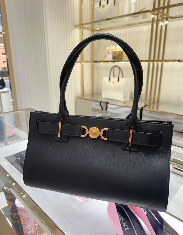 【Europe Purchase F】(Full Price 5800) 3/4 Versace Women's Bag Celebrity Style 95 Handbag Shoulder Bag Large Size 【Europe Purchase F】(Full Price 5800) 3/4 Versace Women's Bag Celebrity Style 95 Handbag Shoulder Bag Large Size