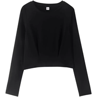 Короткая модель с круглым вырезом, черная.