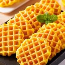 Waffle Internet celebrity breakfast meal replacement Internet celebrity grid hand-shred soft bread chicken cake casual breakfast food for office workers