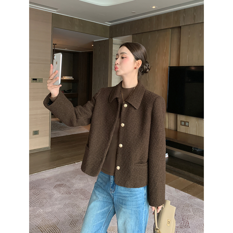 Maven Lin's Tailoring Model: Brown Wool Tweed Jacket with a Chanel-Inspired Style, Elegant Short Tweed Jacket for Women
