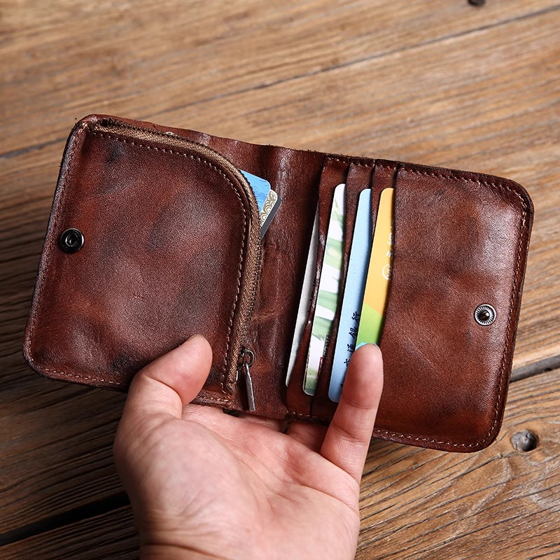 复古与现代的交融：时尚小众女款钱包👛