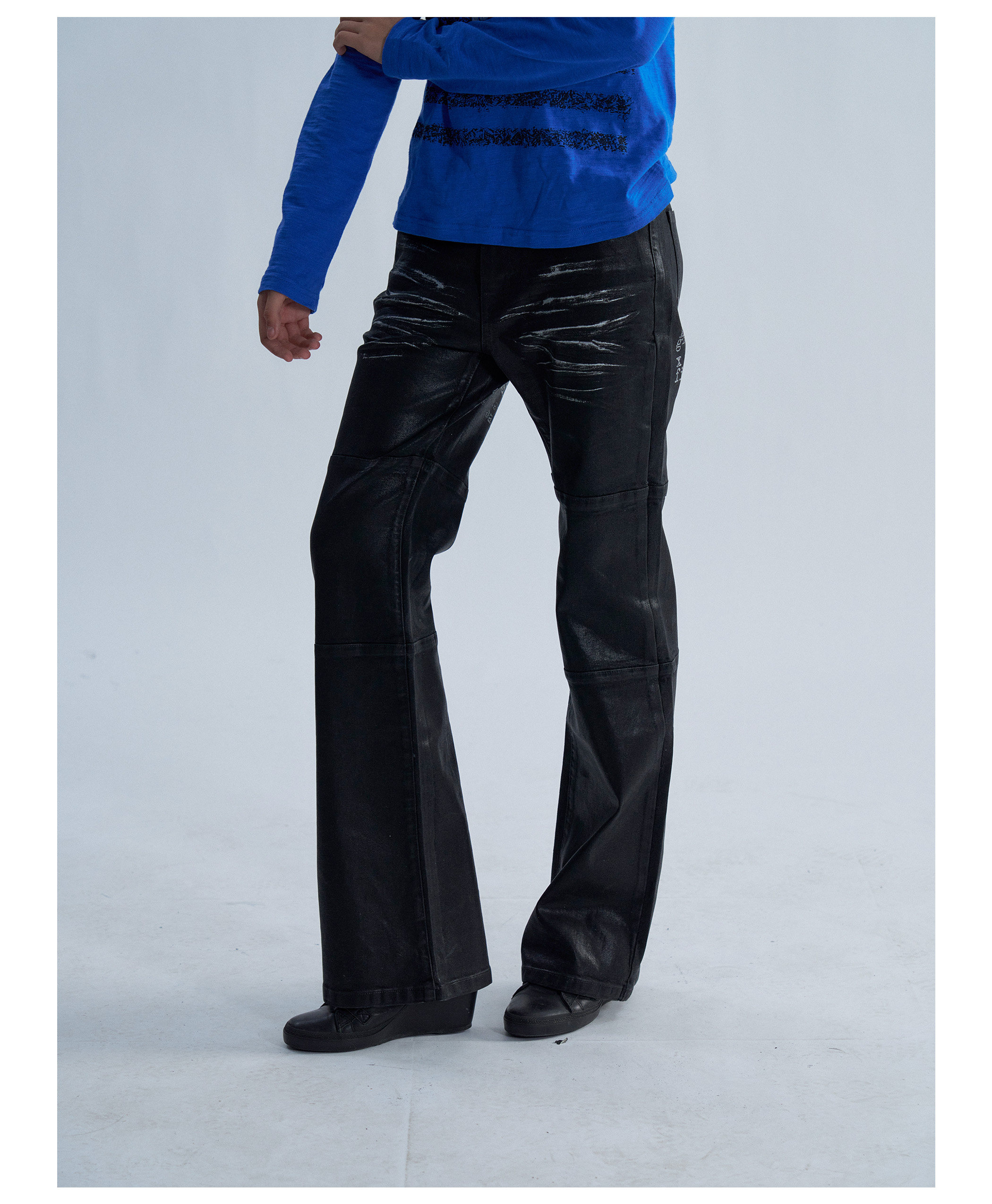 PAIKI Waxed Slim-Fit Jeans