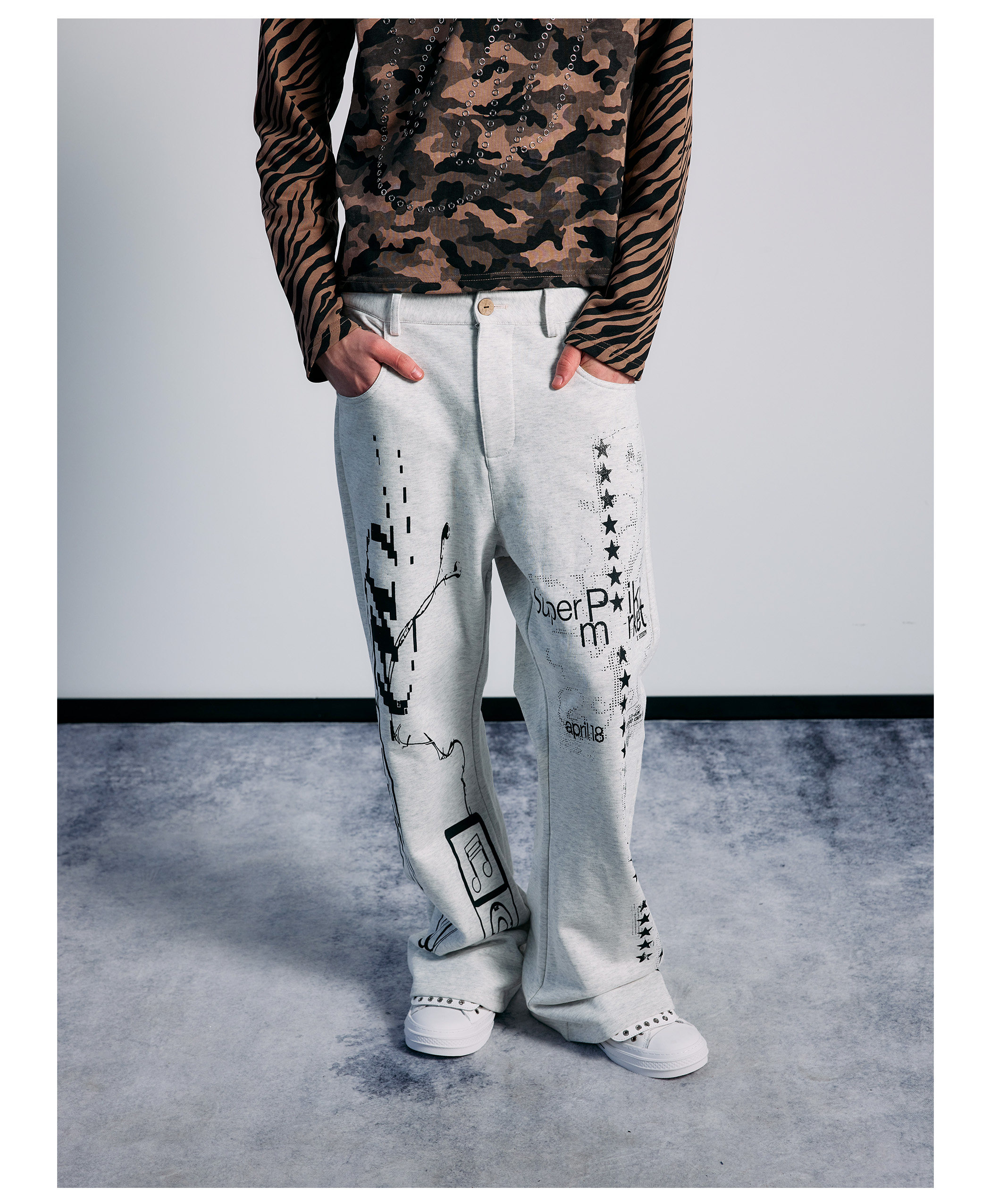 PAIKI Star-Spangled Flared Sweatpants