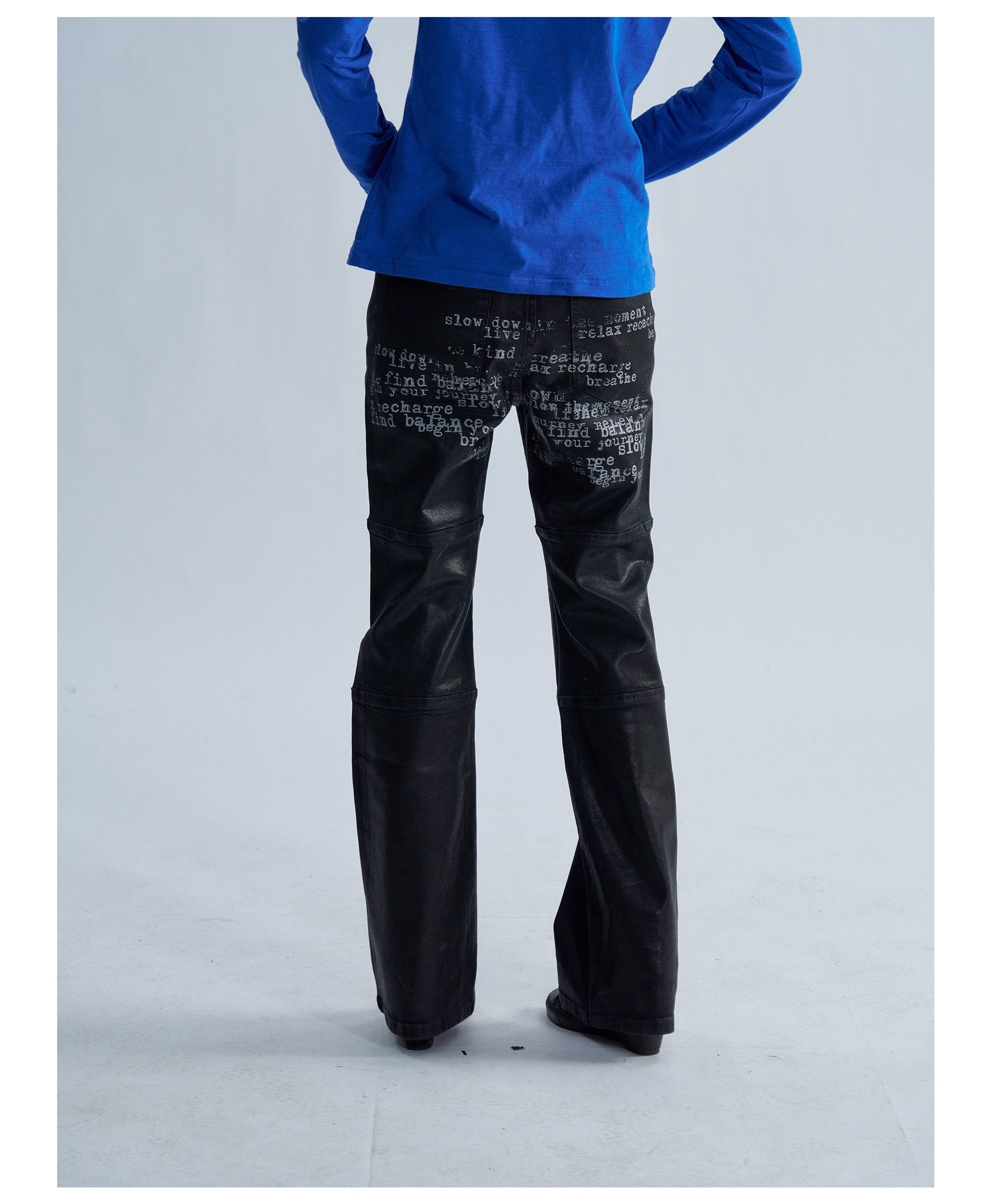 PAIKI Waxed Slim-Fit Jeans