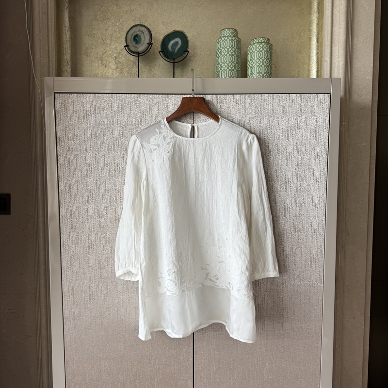 【Liu Bai】Linen and Silk Shirt, Fashionable and Versatile, Round Neck, Long Sleeves, Elegant, Casual, Simple, Retro