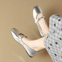 Factory direct supply retro round toe shallow mouth single shoes for women versatile soft sole low heel granny shoes