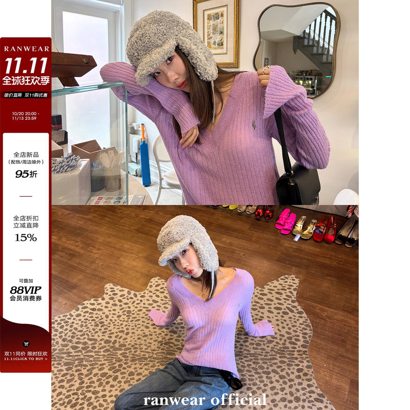 Ranwear's Top Recommendation! 'Comfortable' 9-Gauge Sheep Wool and Mohair V-Neck Sweater with Embroidered Logo and Bell Sleeves, Skin-Friendly. Ranwear's Top Recommendation! 'Comfortable' 9-Gauge Sheep Wool and Mohair V-Neck Sweater with Embroidered Logo and Bell Sleeves, Skin-Friendly.