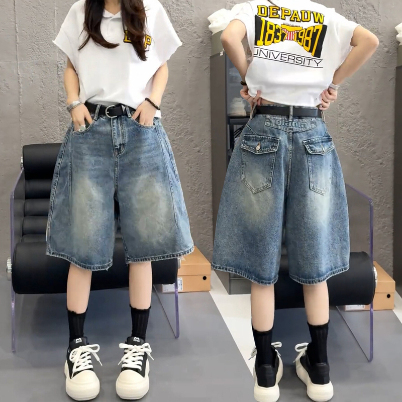 Plus-Size Women's Denim Shorts, Summer Thin Style, 2026 New Model, Pear-Shaped Body, Mid-Length Shorts, Flattering for Curvy Women, High-Waisted, Five-Point Length Plus-Size Women's Denim Shorts, Summer Thin Style, 2026 New Model, Pear-Shaped Body, Mid-Length Shorts, Flattering for Curvy Women, High-Waisted, Five-Point Length