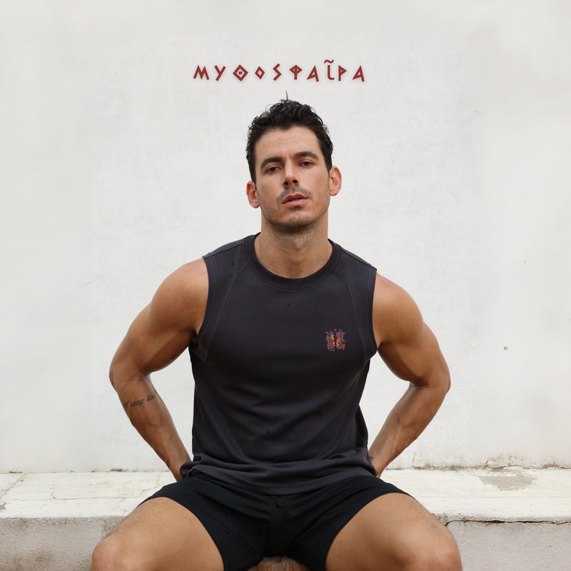 Mythosphere Cerberus Volcanic Ash Vest Skin-Friendly Air Layer Sports Slim Fit Base Layer Tank Top Mythosphere Cerberus Volcanic Ash Vest Skin-Friendly Air Layer Sports Slim Fit Base Layer Tank Top