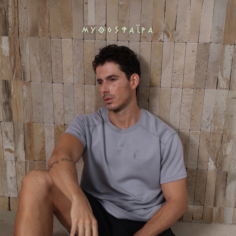 Mythosphere Narcissus Air Layer Skin-Friendly Soft Nude-Feel Wide Shoulder Fit Regular Shoulder Versatile Short Sleeves Mythosphere Narcissus Air Layer Skin-Friendly Soft Nude-Feel Wide Shoulder Fit Regular Shoulder Versatile Short Sleeves