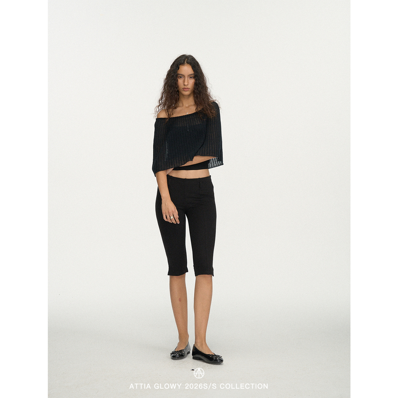 Attia Glowy Capri Black Stretchy Slim-Fit Flared Pants with Slits for Summer, Slimming Casual Pants Attia Glowy Capri Black Stretchy Slim-Fit Flared Pants with Slits for Summer, Slimming Casual Pants