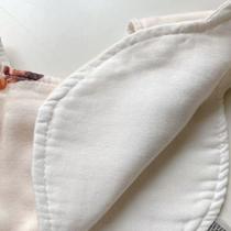 New baby bamboo cotton gauze saliva towel newborn anti-vomiting milk towel 360 degree flower baby bib super soft