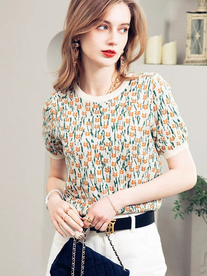 French-Style Unique and Chic Design Floral Short-Sleeved T-Shirt Summer Wear Loose, Comfortable and Breathable Round Neck Pullover Top for Women