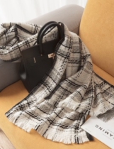 The little fragrant collection of a scarf like a sister comes to WT001