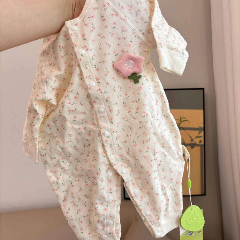 A Stylish Little Outfit~ Pure Cotton Long-Sleeved Jumpsuit for All Seasons, Skin-Friendly, Breathable, Soft and Comfortable