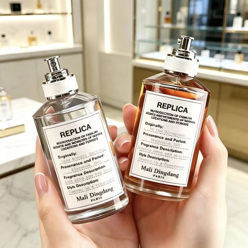 Authentic Collaboration with Martin: Lazy Weekend Voyage Story, Warm Fireplace Light, Jazz Lounge Perfume, Fragrance Authentic Collaboration with Martin: Lazy Weekend Voyage Story, Warm Fireplace Light, Jazz Lounge Perfume, Fragrance