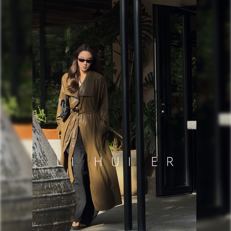 Lihuier Li Hui'Er Boulogne Forest Tencel Silhouette Lapel Belt Loose Long Olive Green Trench Coat Lihuier Li Hui'Er Boulogne Forest Tencel Silhouette Lapel Belt Loose Long Olive Green Trench Coat