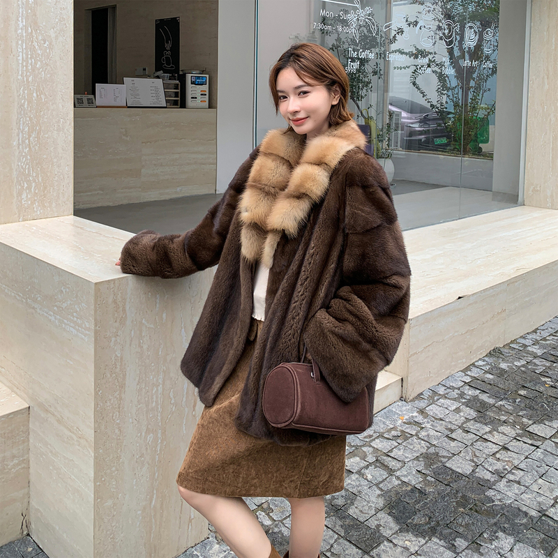 2026 Autumn and Winter New Imported Velvet Mink Fur Coat, Full-Length Mink Fur with Fur Collar