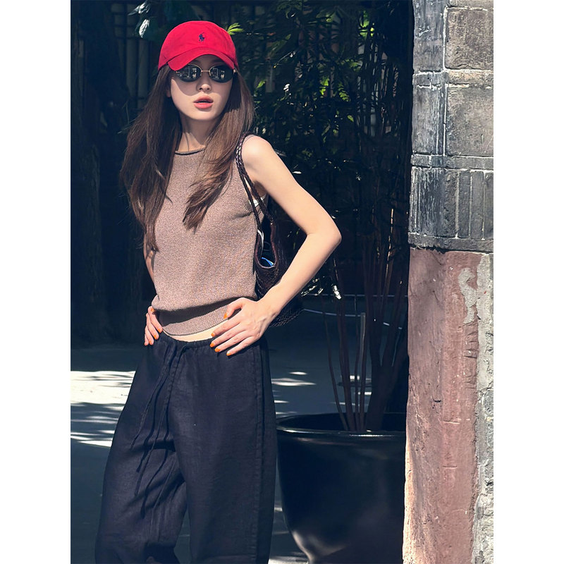 Elegant and Intellectual Style Boat-Neck Knit Dry-Fit Vest for Women, New Summer Collection Elegant and Intellectual Style Boat-Neck Knit Dry-Fit Vest for Women, New Summer Collection