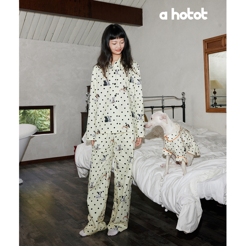 Pure Cotton Large Polka Dot Cat, Dog, and Rabbit Print Pet Shirt Collar Loungewear for Going Out and Sleeping, Super Loose-Fitting Home Wear Pure Cotton Large Polka Dot Cat, Dog, and Rabbit Print Pet Shirt Collar Loungewear for Going Out and Sleeping, Super Loose-Fitting Home Wear