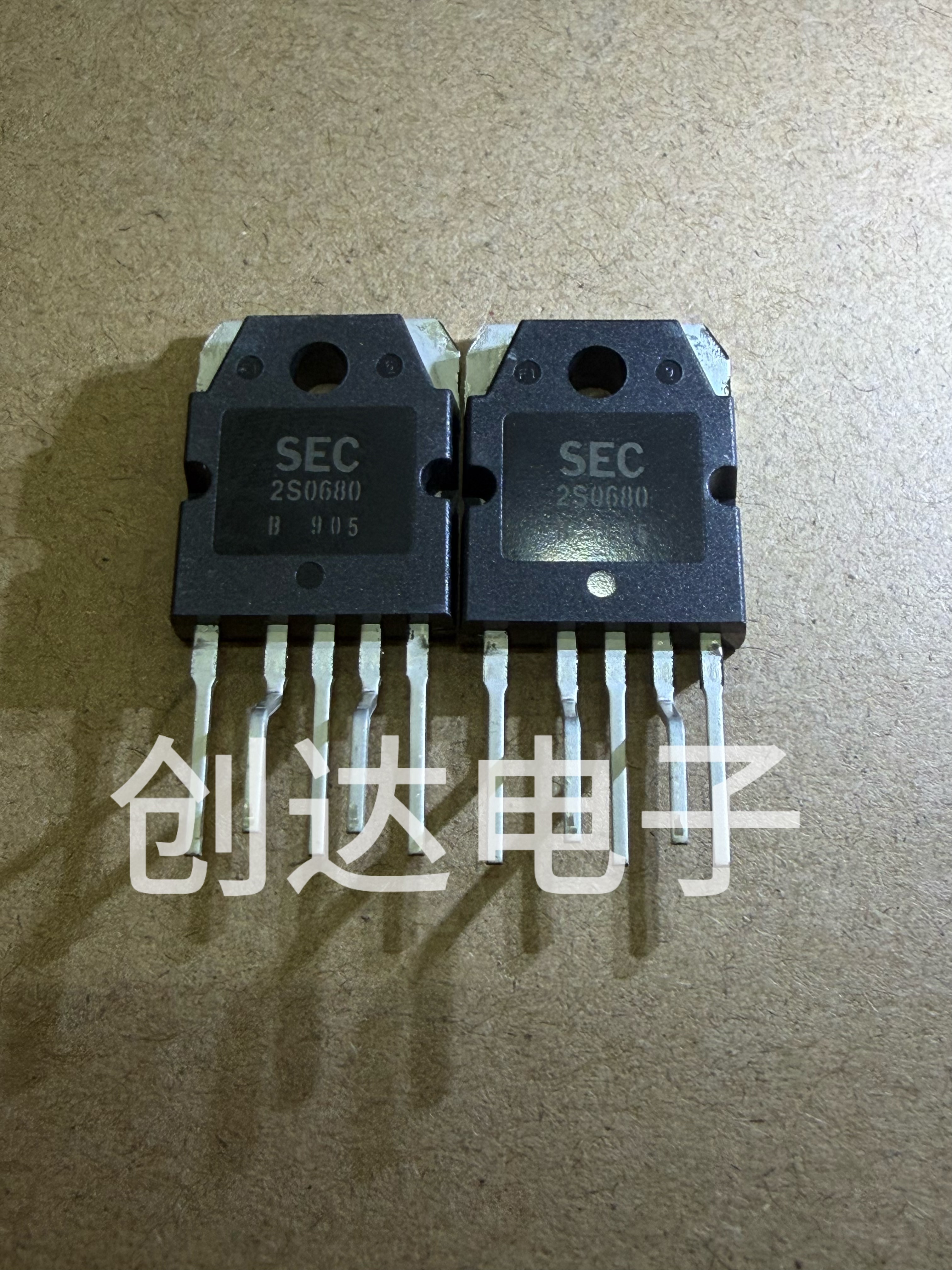 KA2S0680B-YDTU SEC совершенно новый оригинальный встроенный штекер spot 6A 800V TO-3P