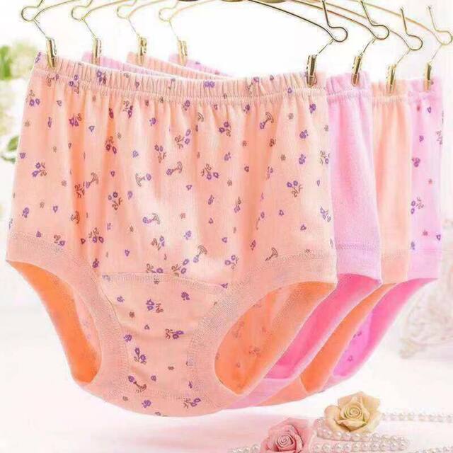Middle-Aged and Elderly Pure Cotton High-Waisted Underwear, Loose Antibacterial Panties for Women, Large Size Shorts for Mothers, Triangle Underwear for Seniors