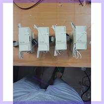 Disassembled Mitsubishi module FX2N-16EX. The condition is as shown in the picture. There are 2 pieces left. The functions are normal. Negotiable price.
