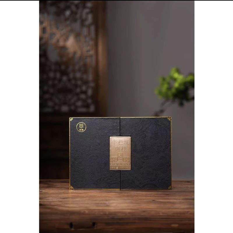 特級烏龍茶　武夷山牛欄坑肉桂岩茶　礼盒8.3g×6袋 特級烏龍茶 武夷山牛欄坑肉桂岩茶 礼盒8.3g×6袋