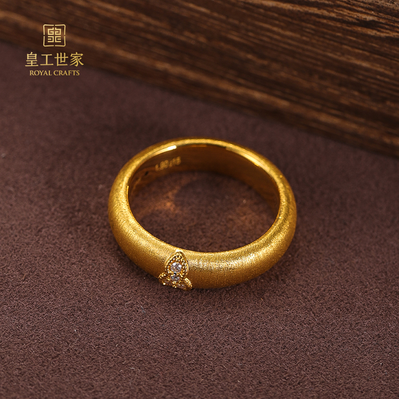 皇工世家黄金999足金拉丝葫芦戒指莫桑石镶嵌，送给妈妈的福禄双全之选！