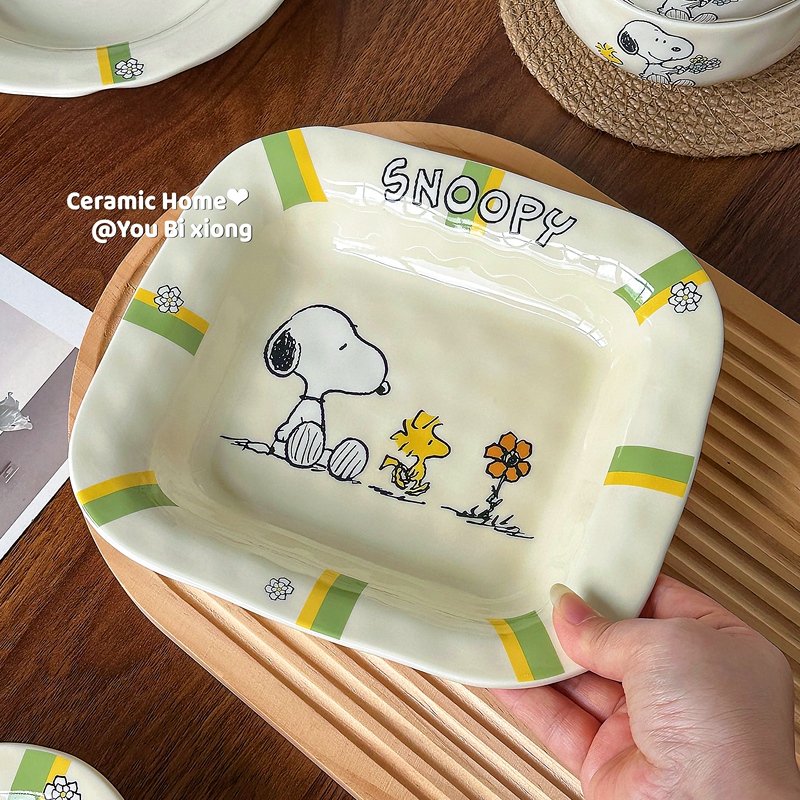 Snoopy Official Collaboration Ceramic Tableware Set, High Aesthetic Value, Cute Plates for Home Use, Dinner Plates, Vegetable Plates, Fish Plates Snoopy Official Collaboration Ceramic Tableware Set, High Aesthetic Value, Cute Plates for Home Use, Dinner Plates, Vegetable Plates, Fish Plates