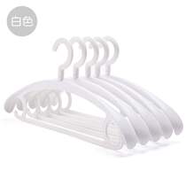 The hanger head is thickened and cannot be wrapped. Large non-slip shoulder angles can be turned and rotated to prevent wide shoulders and hang clothes for home use without traces.