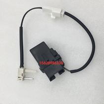 New product suitable for heavy truck light truck accessories HOWO light truck commander air conditioning temperature control switch temperature sensor sense
