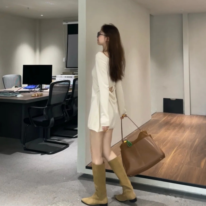 Unique and Super Pretty Dress, Korean Style Outfit, Lazy Style, Backless, Tie Design, Loose Long-Sleeved Knitted Dress